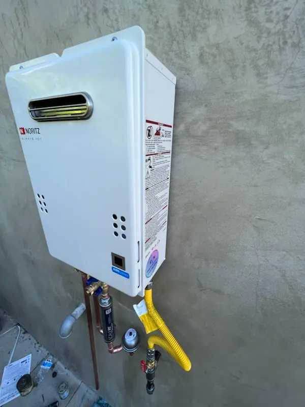 Tankless water heater installation for Lake Helen homes